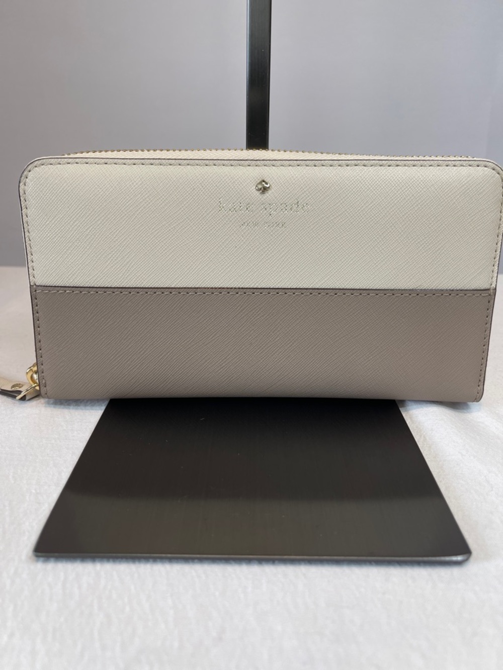 Kate Spade Continental Wallet Leather